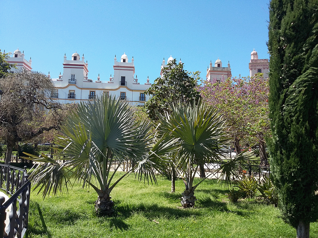 Casa de las 5 torres from Plaza España