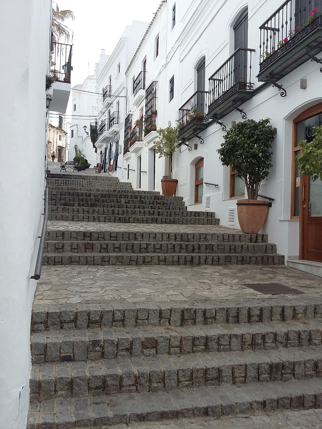 Steep steps Vejer